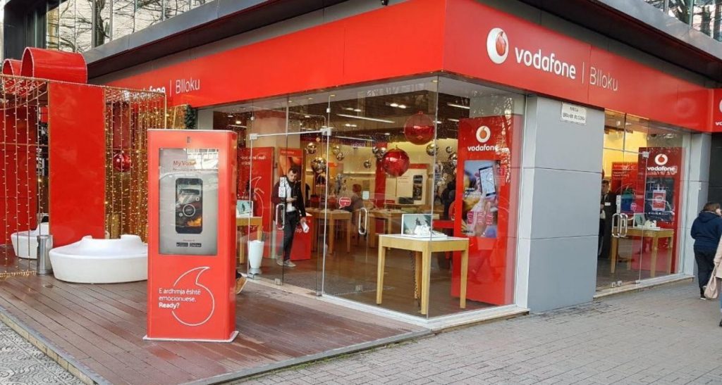 Vodafone-store-in-Albania